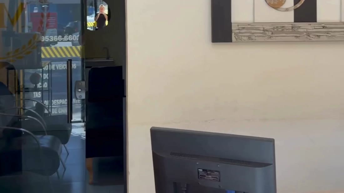 Balcão de atendimento da MB Auto Escola Premium